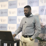 Segundo Oluwatosin Tolulope Ajidahun, infecções urinárias frequentes podem afetar o sistema reprodutivo de homens e mulheres.