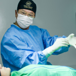 Milton Seigi Hayashi mostra como a lipoescultura facial realça traços e proporciona harmonia ao rosto.