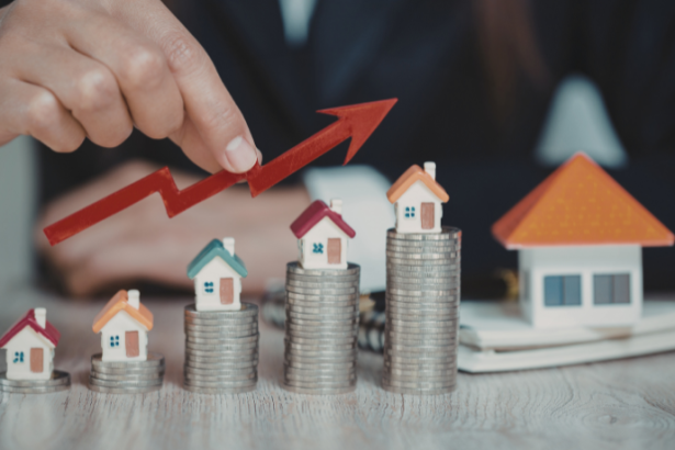 Os investimentos imobiliários em Lisboa e Miami seguem atraindo capital internacional, como observa Alex Nabuco Dos Santos.