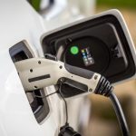 Isenção de IPVA para carros elétricos avança no Brasil e pode acelerar a transição sustentável