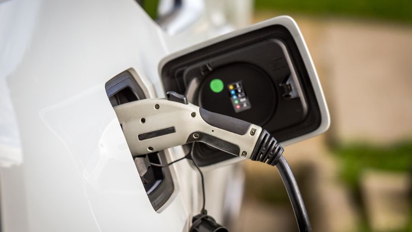 Isenção de IPVA para carros elétricos avança no Brasil e pode acelerar a transição sustentável