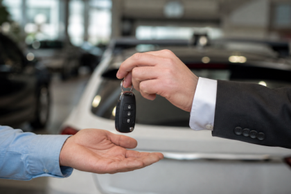 Vendas de carros novos crescem no Brasil e impulsionam o setor automotivo em 2026