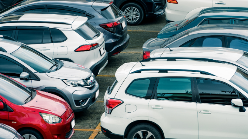 Toyota Yaris Cross ganha força nas vendas e mostra por que os SUVs híbridos estão mudando o mercado brasileiro
