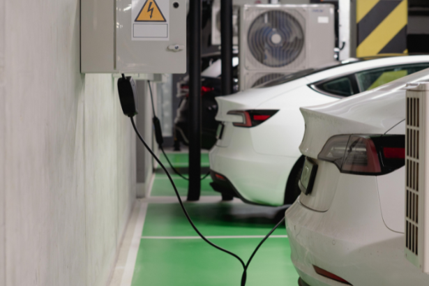 Carros elétricos chineses aceleram no Brasil e pressionam montadoras tradicionais: o que muda para o consumidor